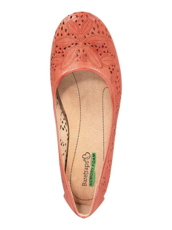 BARETRAPS Womens Coral Perforations Hidden Heel Mariah Round Toe Wedge Slip On Flats Shoes M on Sale